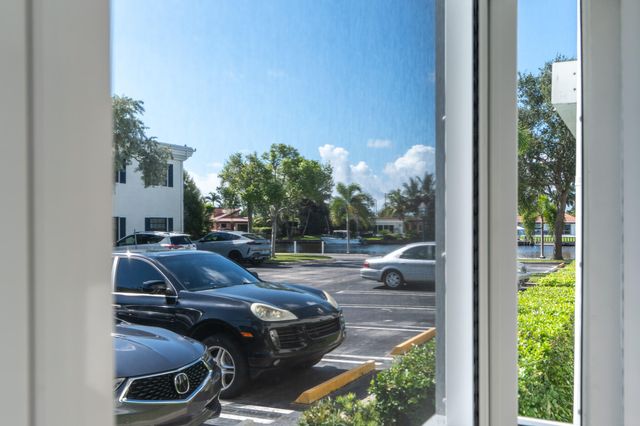 130 CYPRESS CLUB Drive 306, Pompano Beach, FL 33060