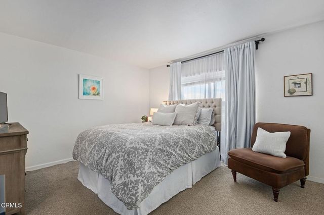 1280 Seacliff Court 2, Ventura, CA 93003