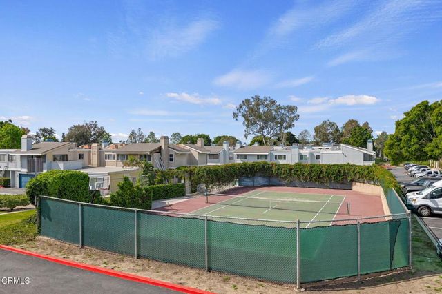 1280 Seacliff Court 2, Ventura, CA 93003