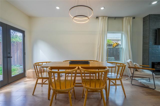 1904 N 17th, Waco, TX 76707