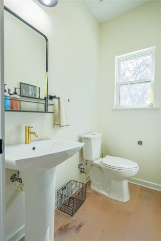 1904 N 17th, Waco, TX 76707