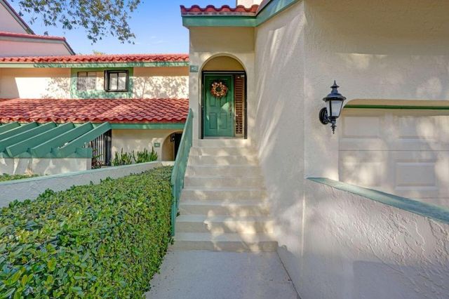 4 Lexington Lane E G, Palm Beach Gardens, FL 33418