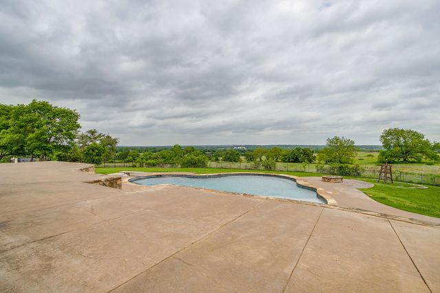 163 Oakcrest Hills Drive, Aledo, TX 76008
