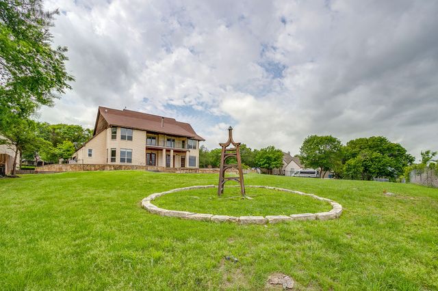 163 Oakcrest Hills Drive, Aledo, TX 76008