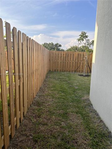 2345 NW 131st Cir 2345, Miami, FL 33167