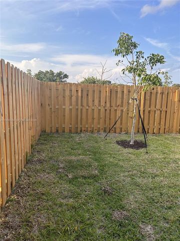 2345 NW 131st Cir 2345, Miami, FL 33167