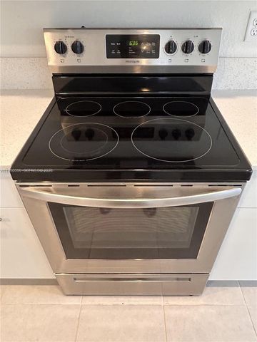 2345 NW 131st Cir 2345, Miami, FL 33167