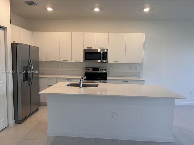 2345 NW 131st Cir 2345, Miami, FL 33167