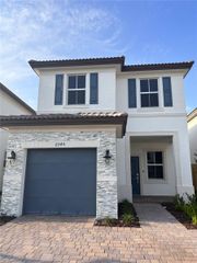 2345 NW 131st Cir 2345, Miami, FL 33167