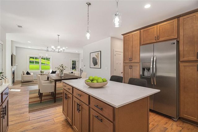 301 Retreat Way, Carrollton, GA 30116