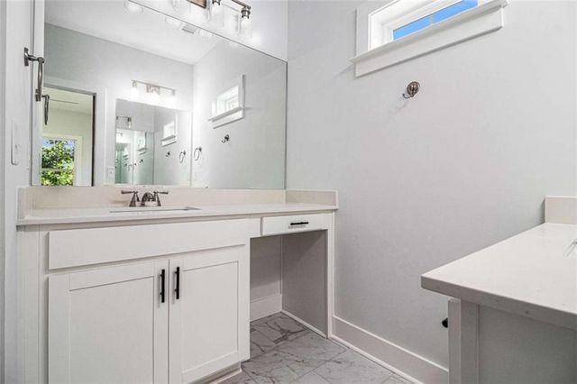 301 Retreat Way, Carrollton, GA 30116