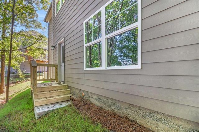 301 Retreat Way, Carrollton, GA 30116