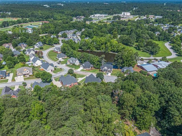 301 Retreat Way, Carrollton, GA 30116