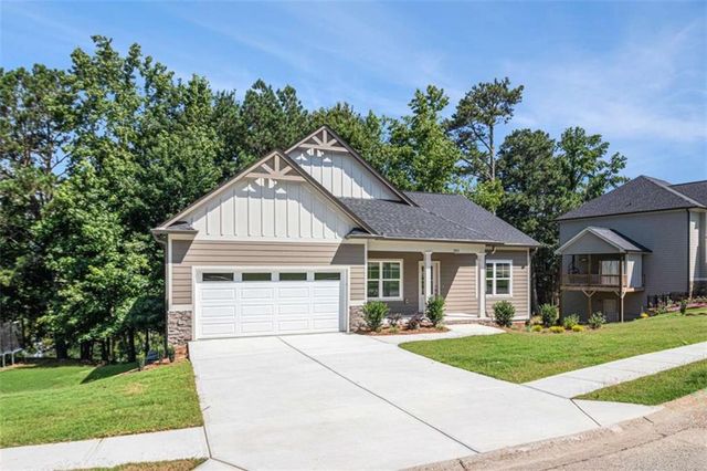 301 Retreat Way, Carrollton, GA 30116