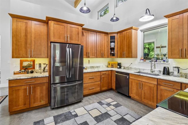 16161 SE 137TH COURT, Weirsdale, FL 32195