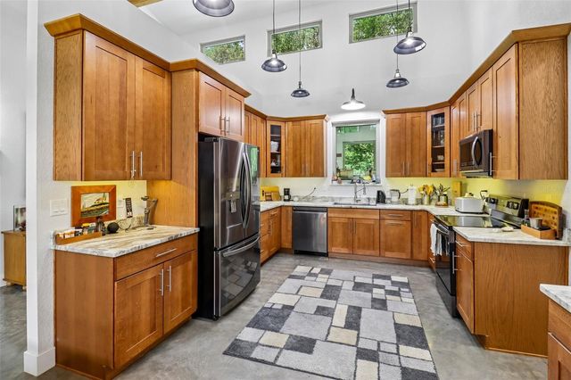 16161 SE 137TH COURT, Weirsdale, FL 32195