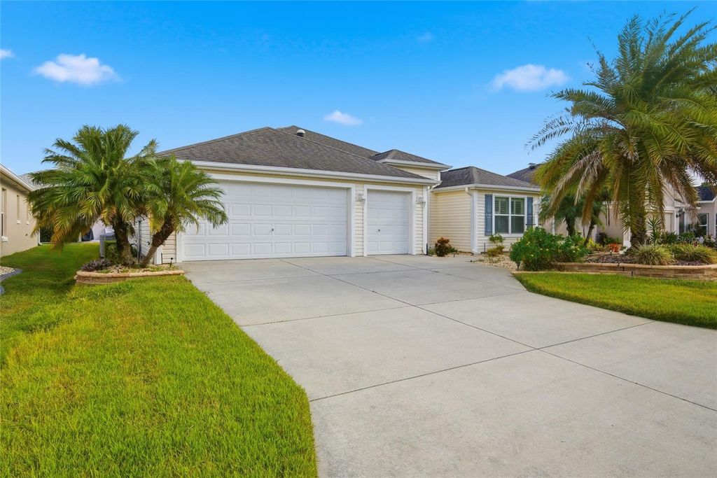 1923 USEPPA OAKS LANE, The Villages, FL 32163
