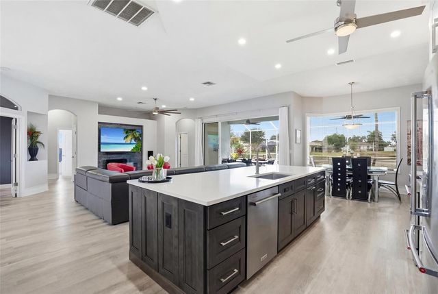 236 NE 14TH AVENUE, Cape Coral, FL 33909