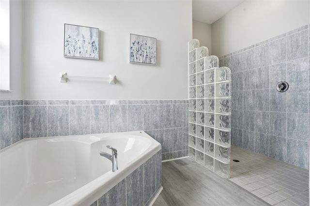 236 NE 14TH AVENUE, Cape Coral, FL 33909