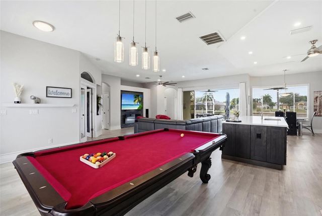 236 NE 14TH AVENUE, Cape Coral, FL 33909