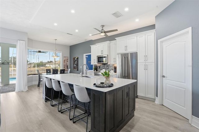 236 NE 14TH AVENUE, Cape Coral, FL 33909