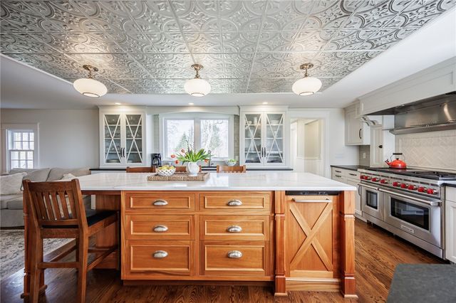 648 Mendon Road, Pittsford, NY 14534