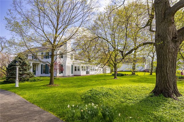 648 Mendon Road, Pittsford, NY 14534