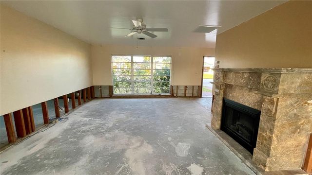 1415 COLUMBIAN DRIVE, Punta Gorda, FL 33950