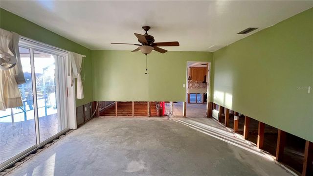 1415 COLUMBIAN DRIVE, Punta Gorda, FL 33950