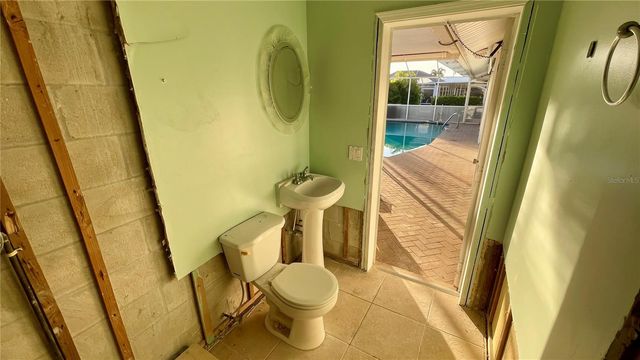 1415 COLUMBIAN DRIVE, Punta Gorda, FL 33950