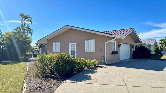 1415 COLUMBIAN DRIVE, Punta Gorda, FL 33950