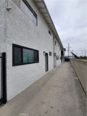 2532 Hauser, Los Angeles, CA 90016