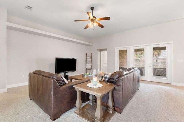 9722 Misty Meadow Lane, Navarre, FL 32566