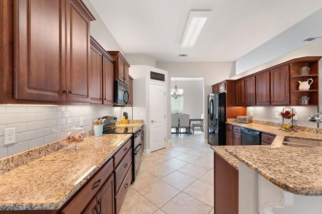 9722 Misty Meadow Lane, Navarre, FL 32566