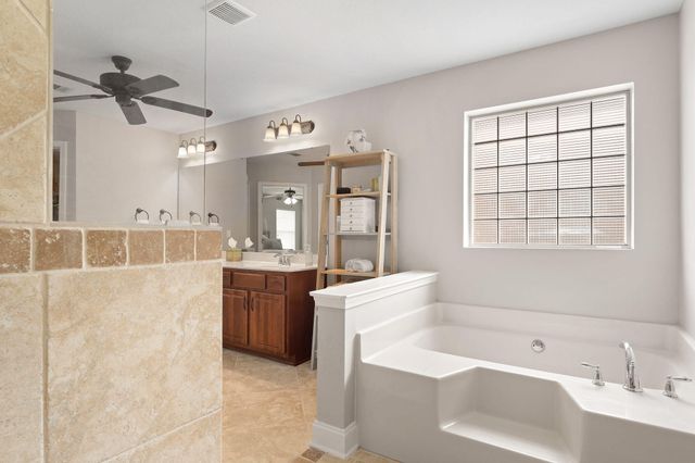 9722 Misty Meadow Lane, Navarre, FL 32566