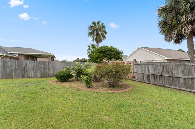 9722 Misty Meadow Lane, Navarre, FL 32566