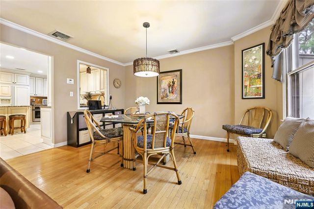 7 Valen, Franklin Lakes, NJ 07417