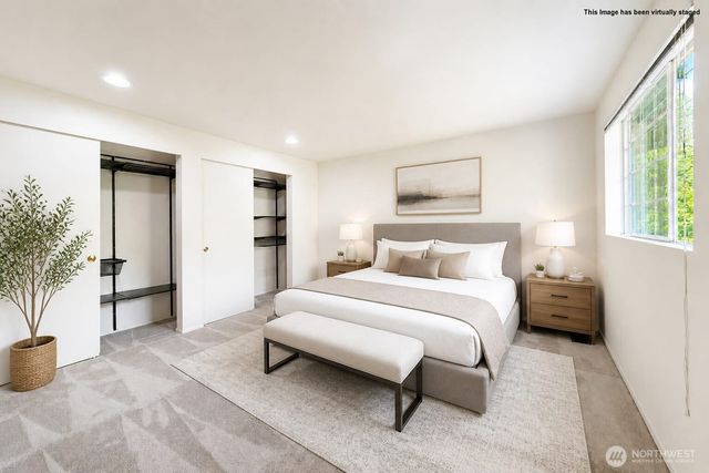 2009 Mill Pointe Drive SE, Bothell, WA 98012