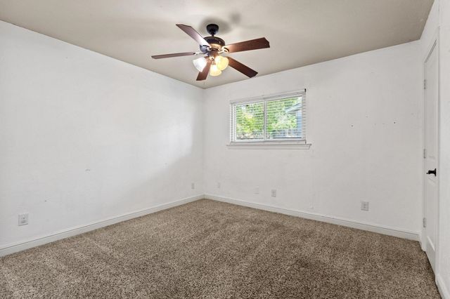 878 N Main Drive, Van Alstyne, TX 75495