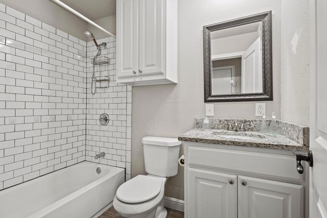 878 N Main Drive, Van Alstyne, TX 75495