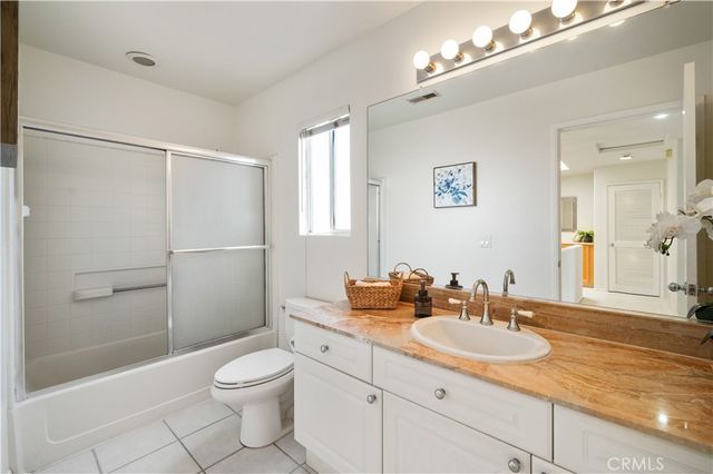 2556 W 235th Street, Torrance, CA 90505