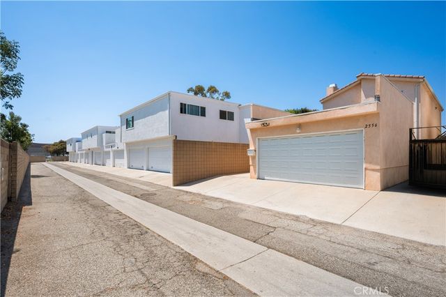 2556 W 235th Street, Torrance, CA 90505