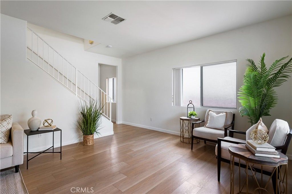 Image 16 of property listing at 2556 W 235th Street, Torrance, CA 90505