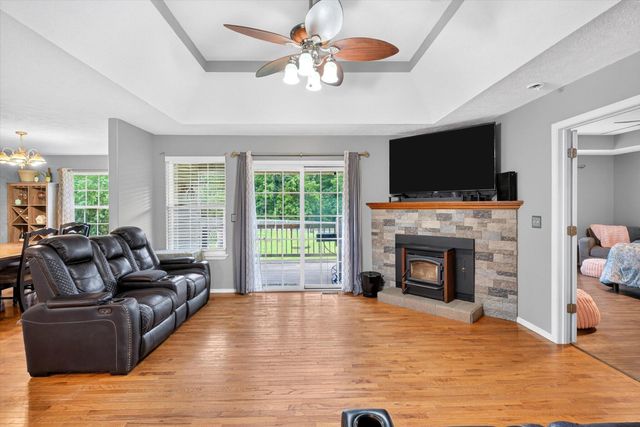 273 Wild Cat Road, Billings, MO 65610