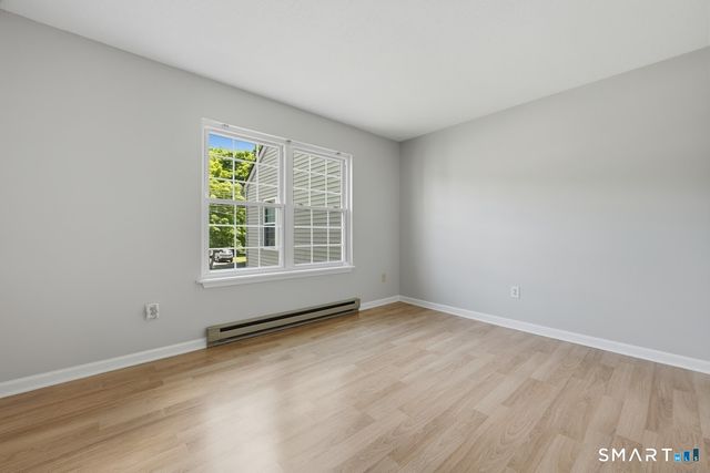 10 Taft Point 8, Waterbury, CT 06708