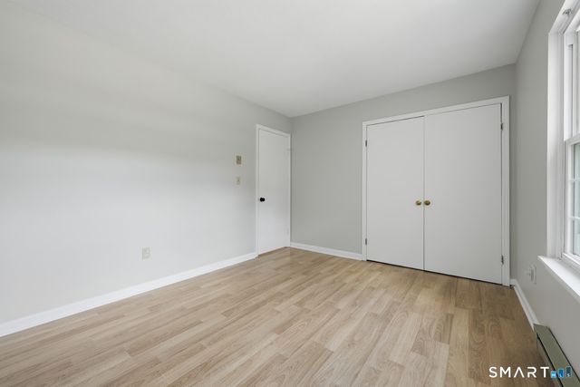 10 Taft Point 8, Waterbury, CT 06708