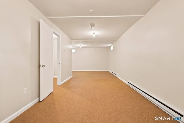 10 Taft Point 8, Waterbury, CT 06708