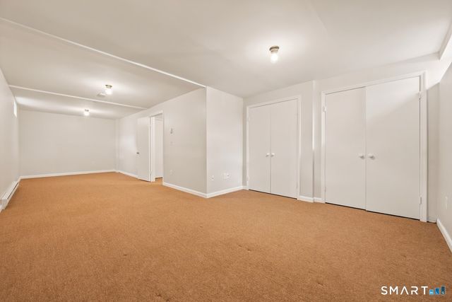 10 Taft Point 8, Waterbury, CT 06708