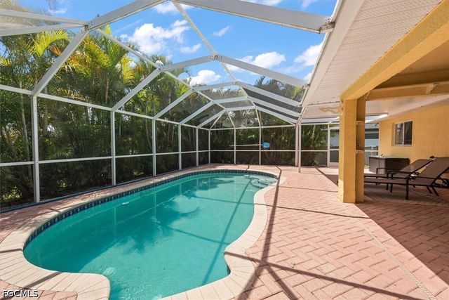 504 NW 3rd LN, Cape Coral, FL 33993