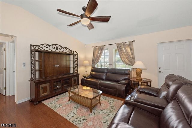 504 NW 3rd LN, Cape Coral, FL 33993